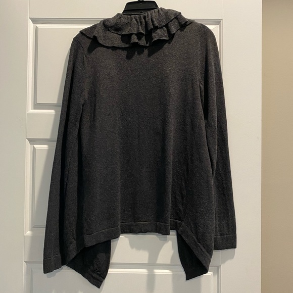 The Limited Ruffled Cardigan - Picture 4 of 4